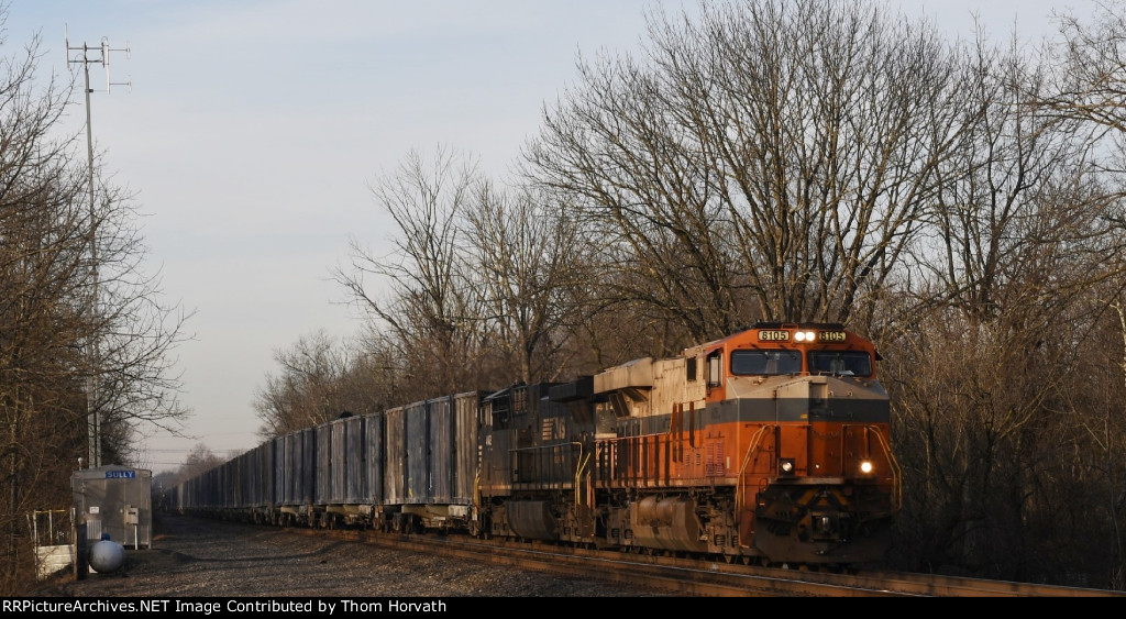 NS's Interstate HU takes 62V on to the former Royce Running Track